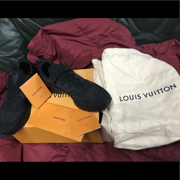 Louis Vuitton Shoes - Picture 1 of 6
